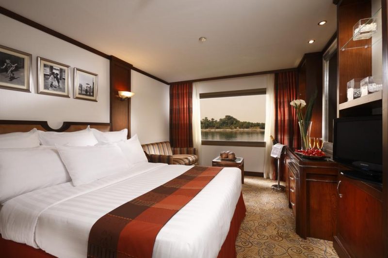 Luxor-Aswan Nile Cruise